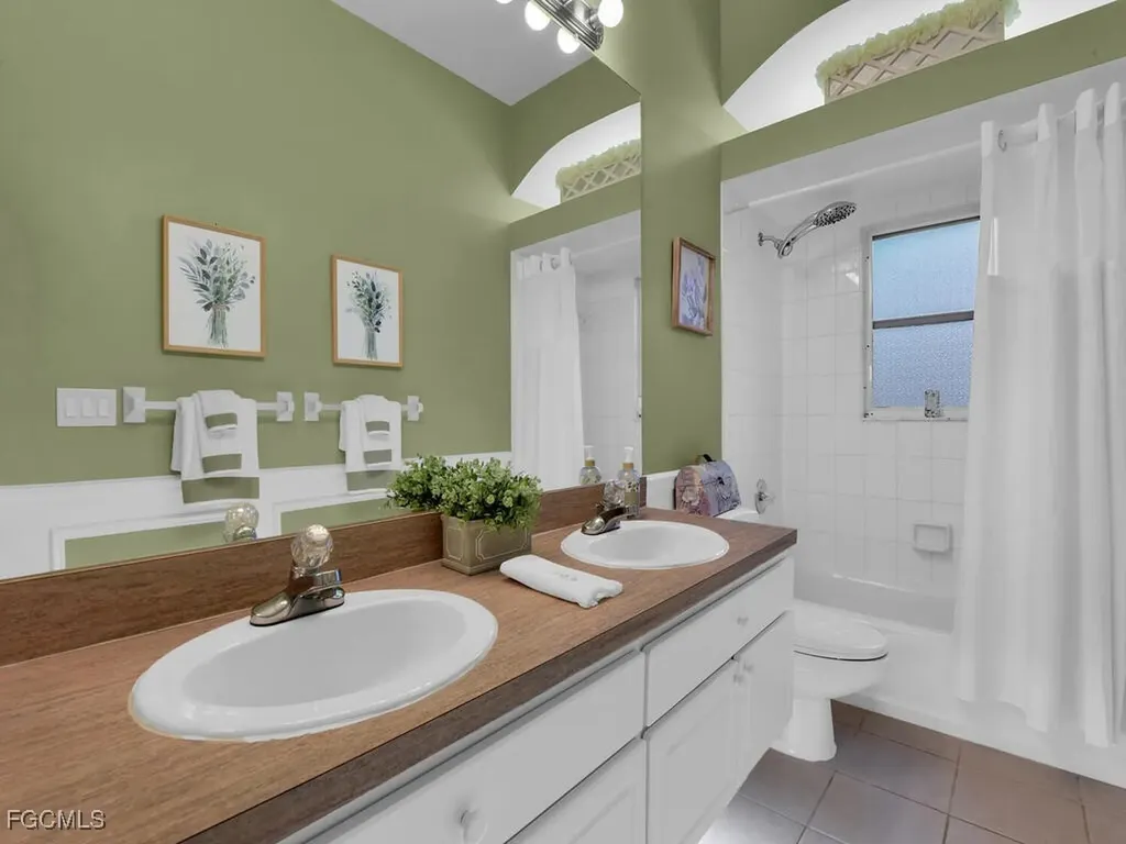 12470 Woodtimber Lane Fort Myers FL 33913
