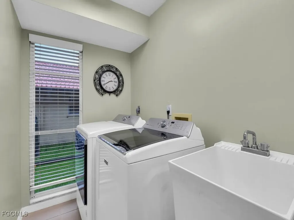 12470 Woodtimber Lane Fort Myers FL 33913