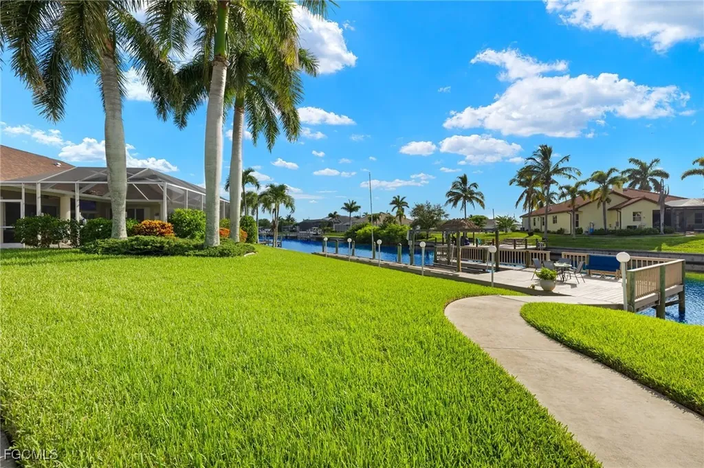 3433 SW 27th Avenue Cape Coral FL 33914