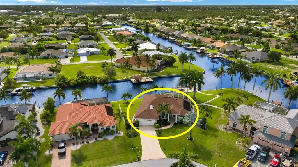 3433 SW 27th Avenue Cape Coral FL 33914
