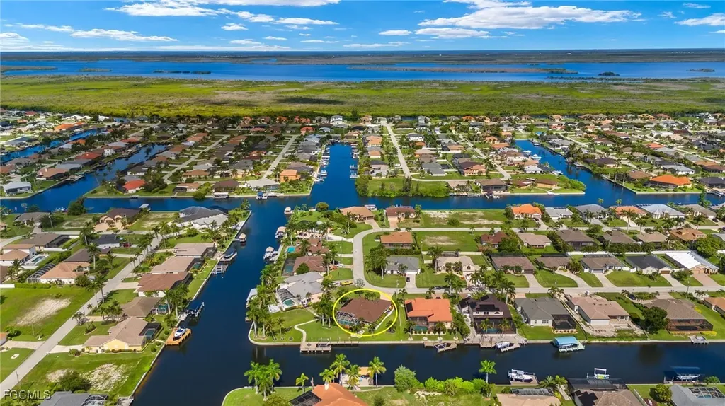 3433 SW 27th Avenue Cape Coral FL 33914