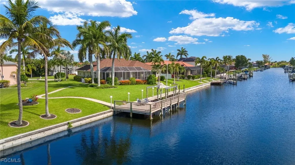 3433 SW 27th Avenue Cape Coral FL 33914