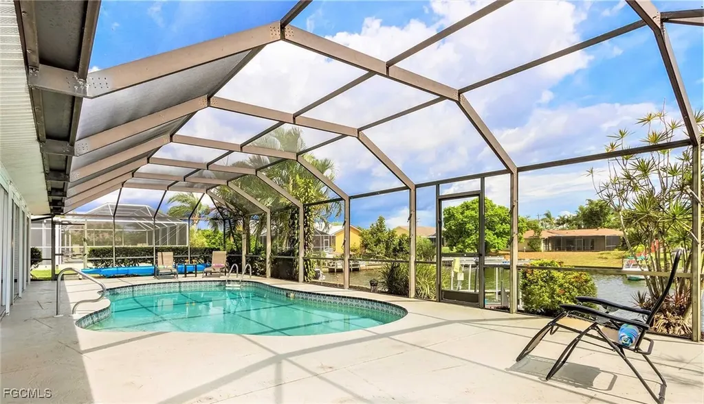 618 Archer Parkway W Cape Coral FL 33904