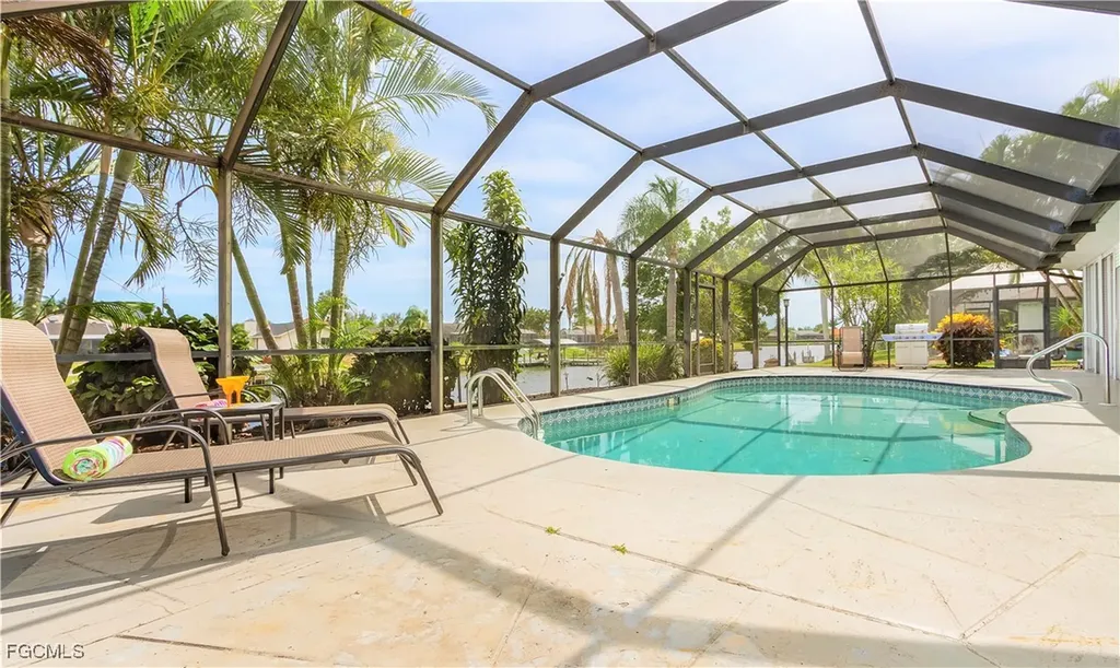 618 Archer Parkway W Cape Coral FL 33904