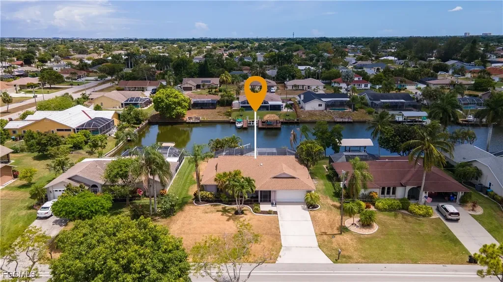 618 Archer Parkway W Cape Coral FL 33904