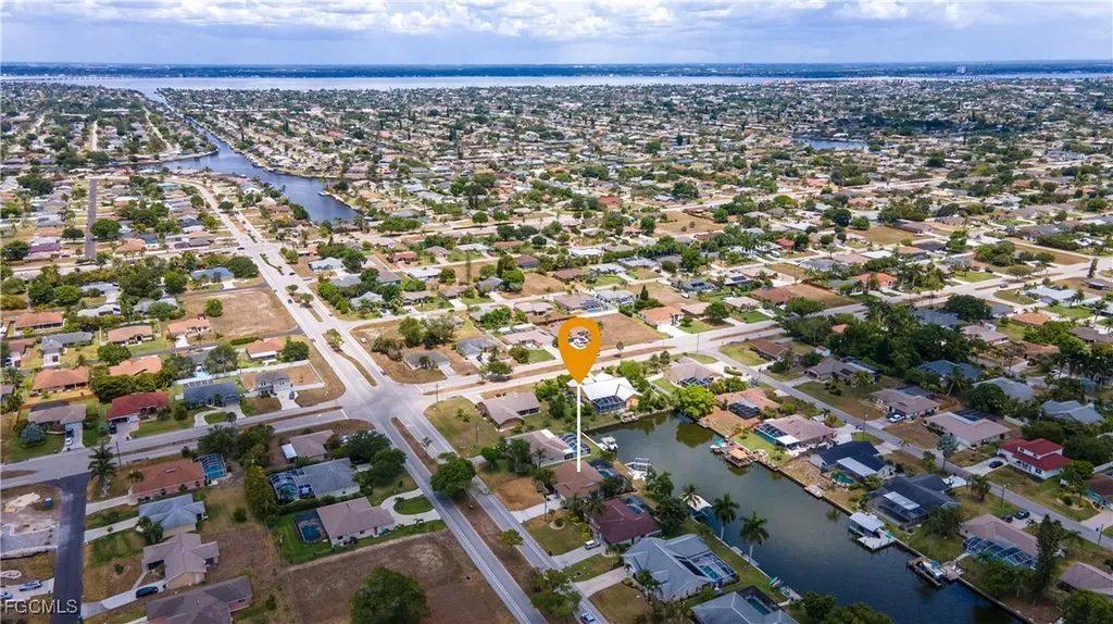 618 Archer Parkway W Cape Coral FL 33904