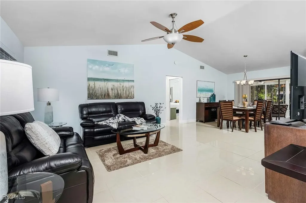 618 Archer Parkway W Cape Coral FL 33904