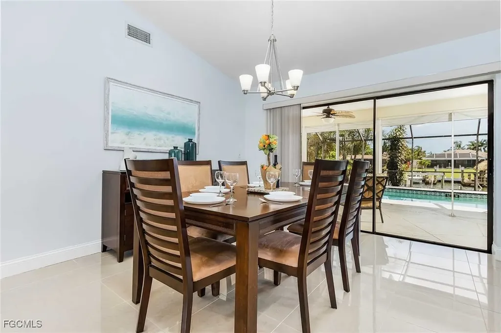 618 Archer Parkway W Cape Coral FL 33904