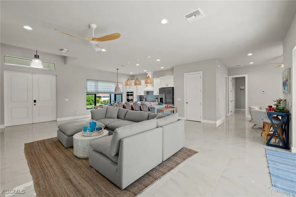5240 Tower Drive Cape Coral FL 33904