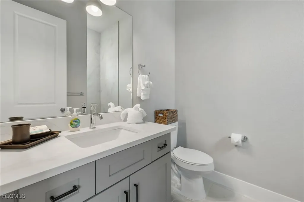 5240 Tower Drive Cape Coral FL 33904