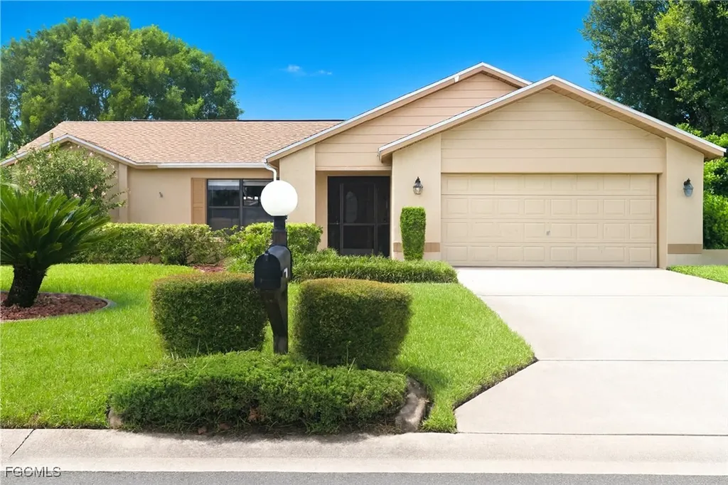 6811 Saint Edmunds Loop Fort Myers FL 33966