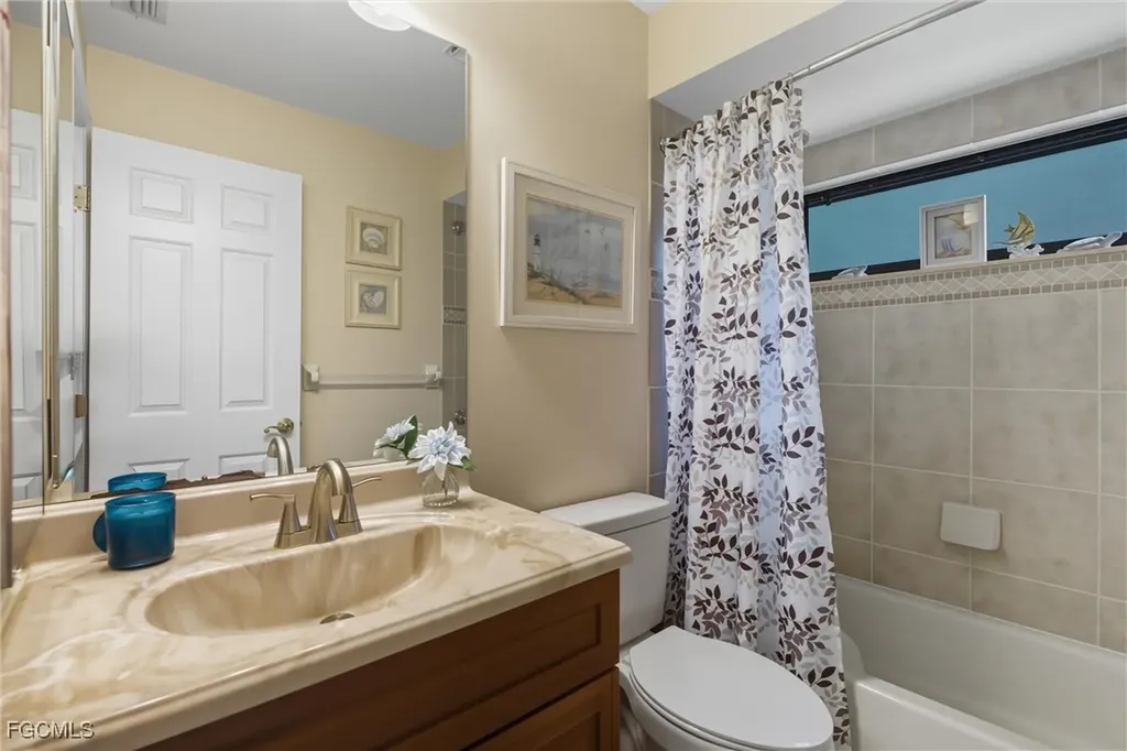 6811 Saint Edmunds Loop Fort Myers FL 33966