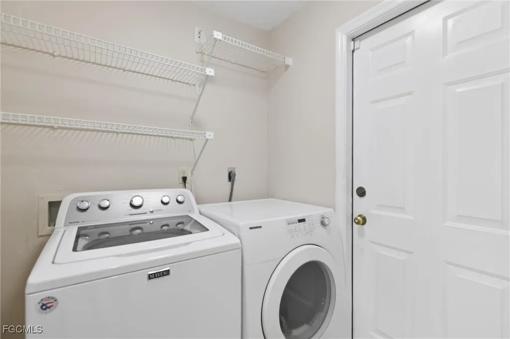 6811 Saint Edmunds Loop Fort Myers FL 33966