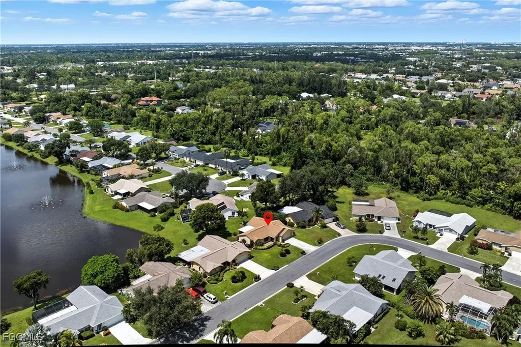 6811 Saint Edmunds Loop Fort Myers FL 33966