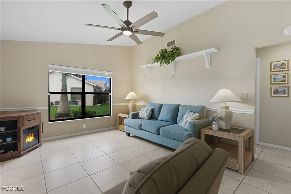 6811 Saint Edmunds Loop Fort Myers FL 33966