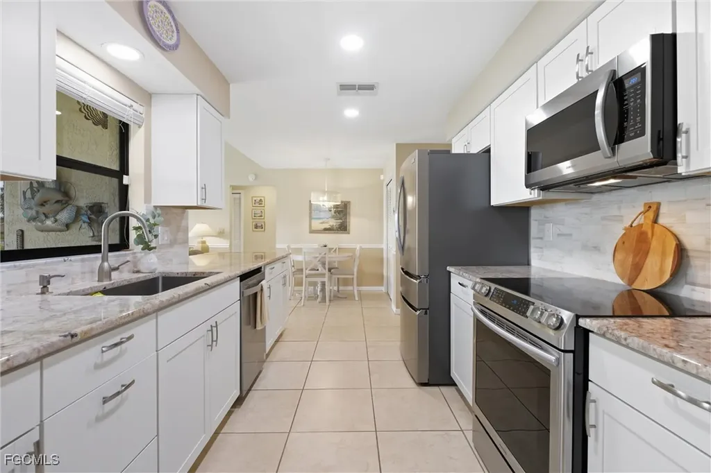 6811 Saint Edmunds Loop Fort Myers FL 33966