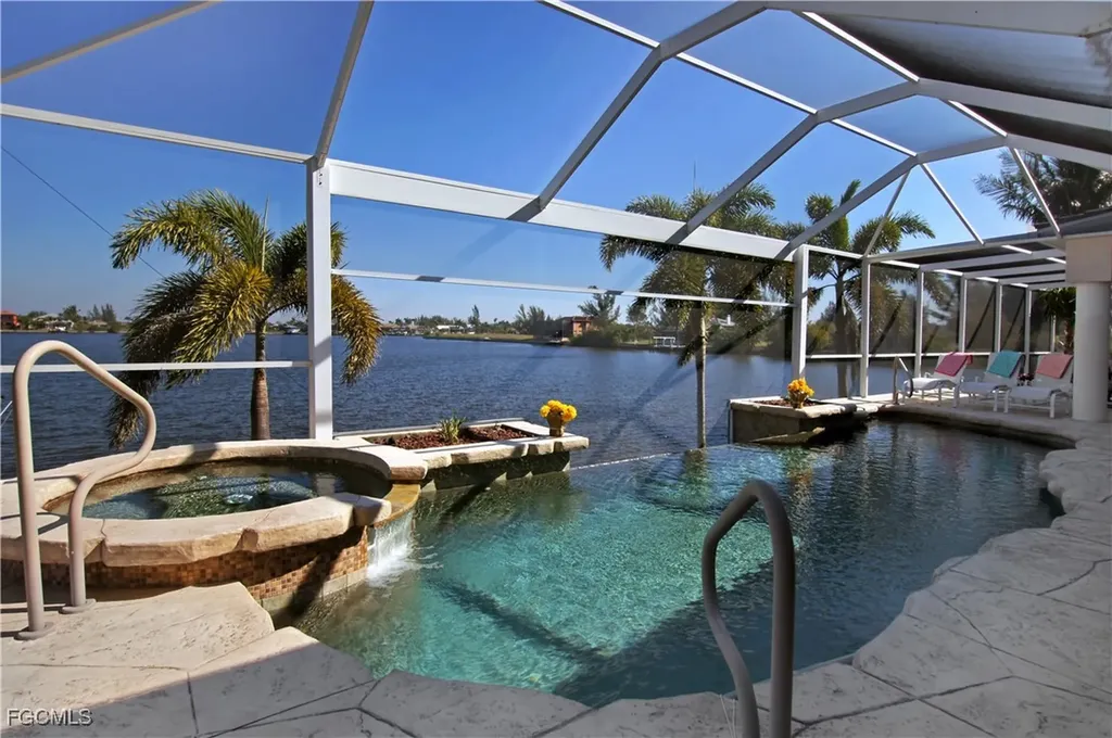 4323 NW 24th Terrace Cape Coral FL 33993
