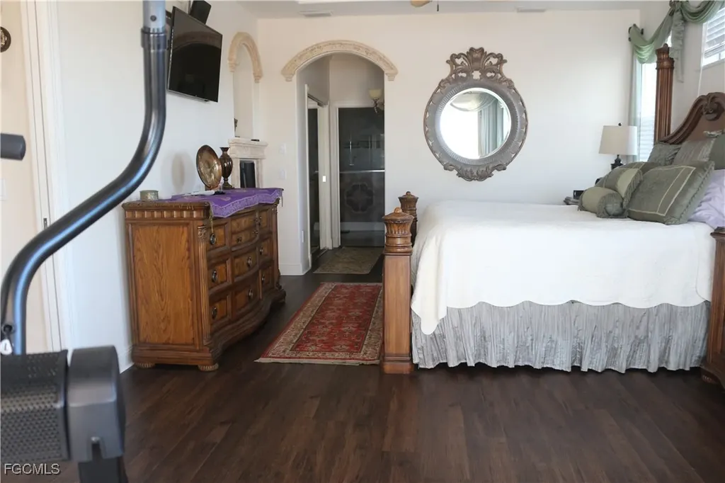 4323 NW 24th Terrace Cape Coral FL 33993