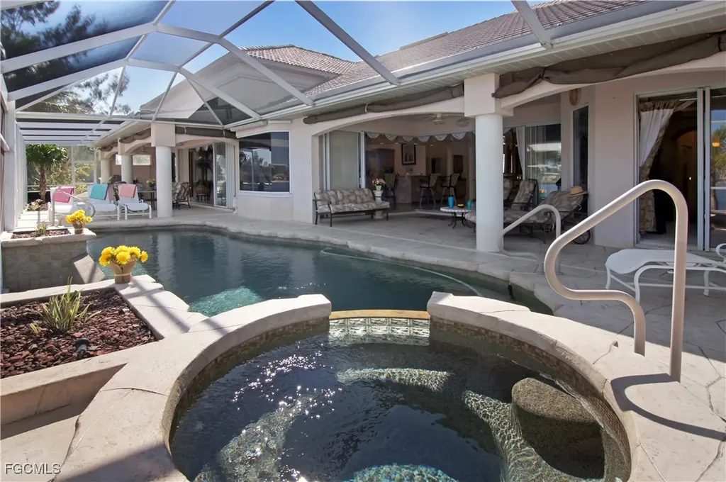 4323 NW 24th Terrace Cape Coral FL 33993