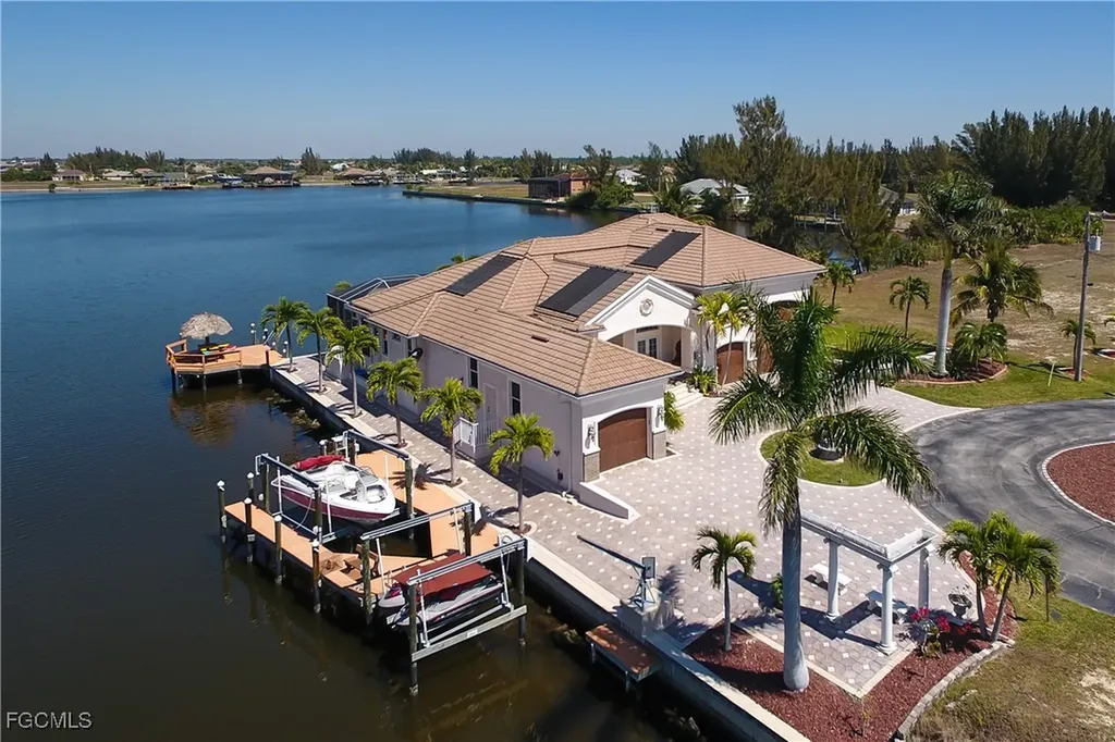 4323 NW 24th Terrace Cape Coral FL 33993