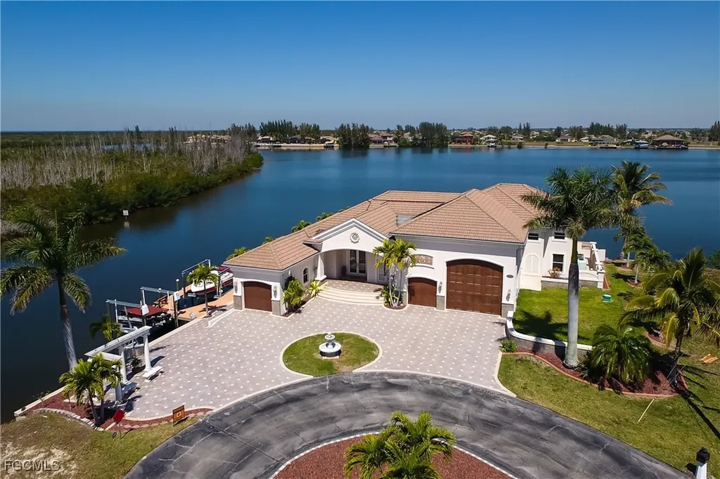 4323 NW 24th Terrace Cape Coral FL 33993