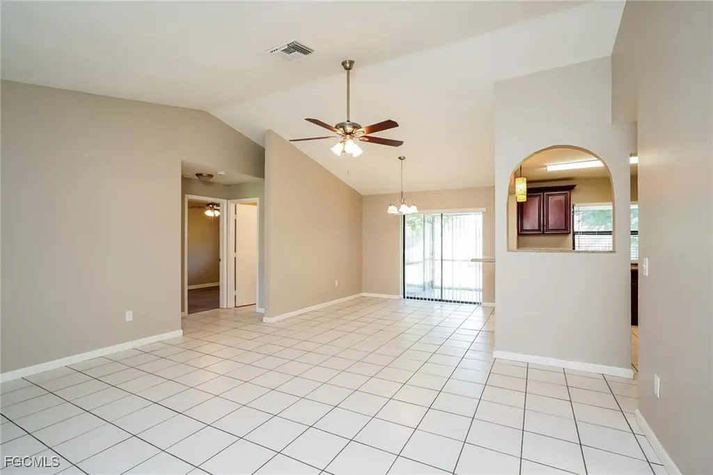 1511 SE 33rd Street Cape Coral FL 33904
