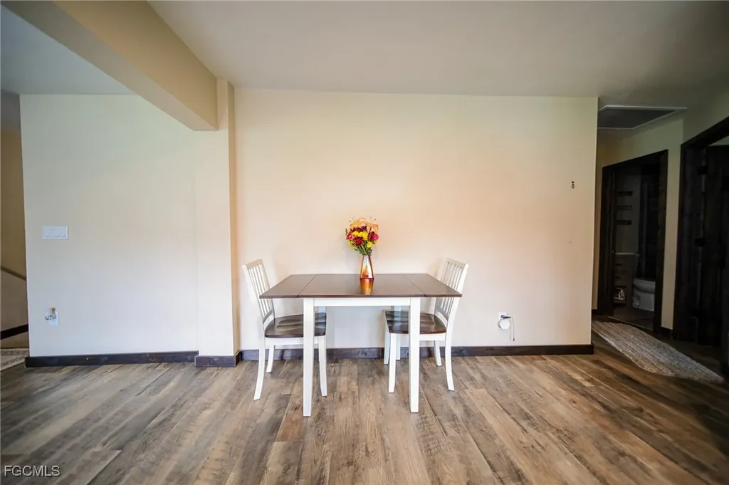 5961 Pangola Road Fort Myers FL 33905