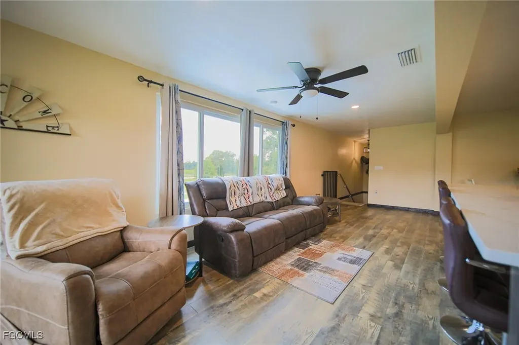 5961 Pangola Road Fort Myers FL 33905