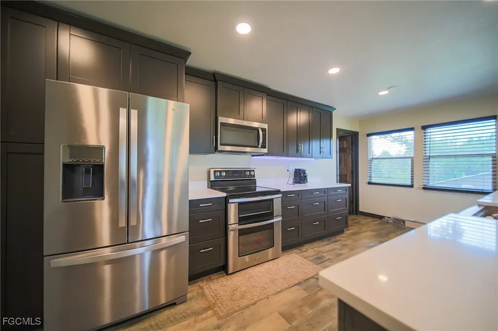 5961 Pangola Road Fort Myers FL 33905