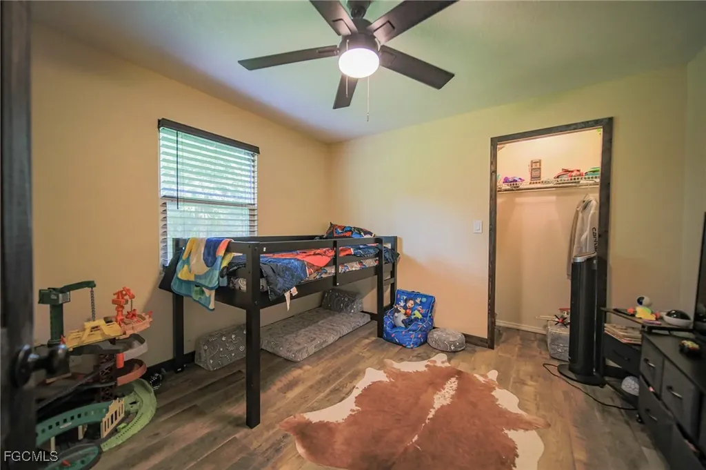 5961 Pangola Road Fort Myers FL 33905