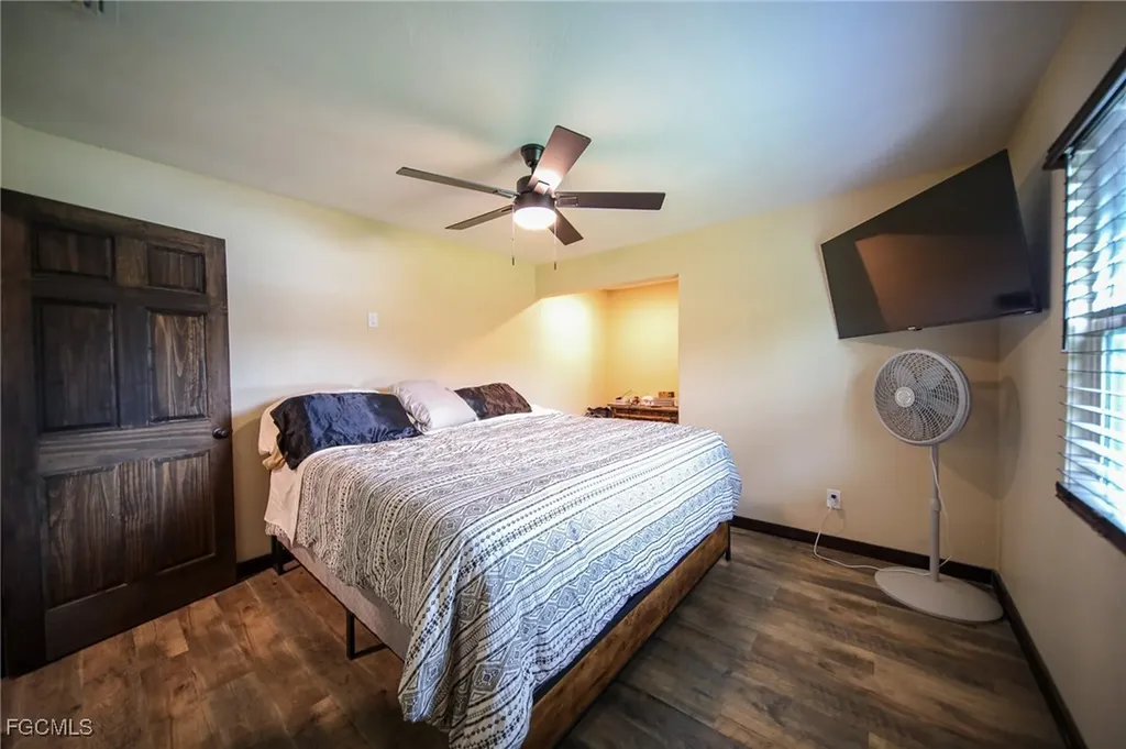 5961 Pangola Road Fort Myers FL 33905