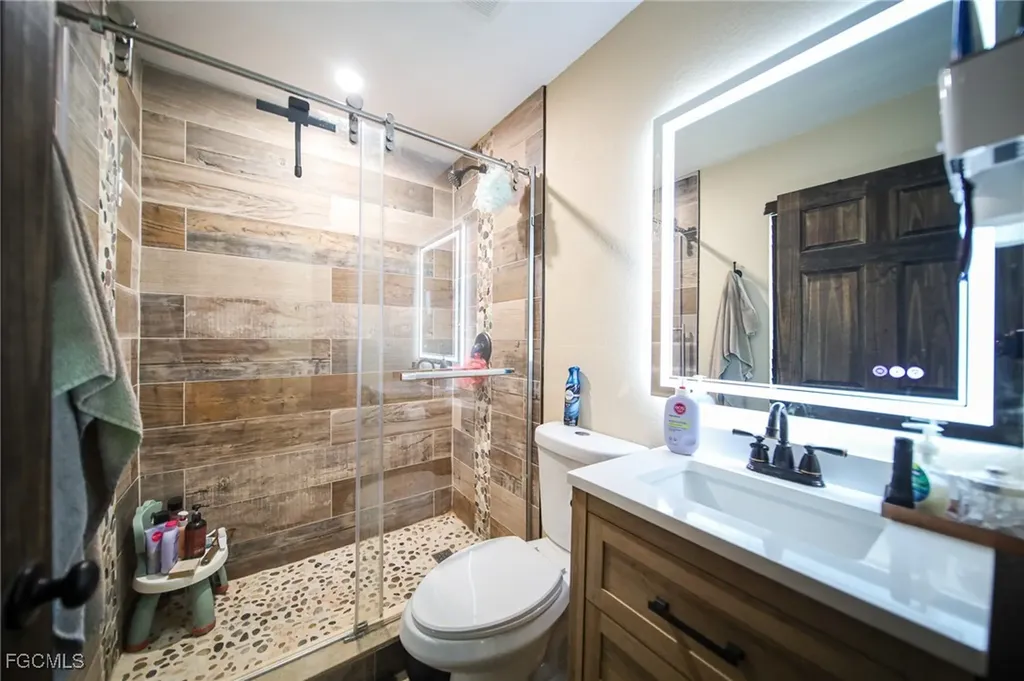 5961 Pangola Road Fort Myers FL 33905