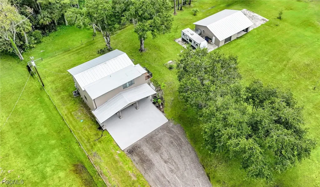 5961 Pangola Road Fort Myers FL 33905
