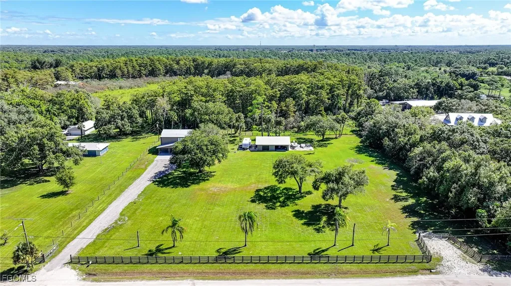 5961 Pangola Road Fort Myers FL 33905