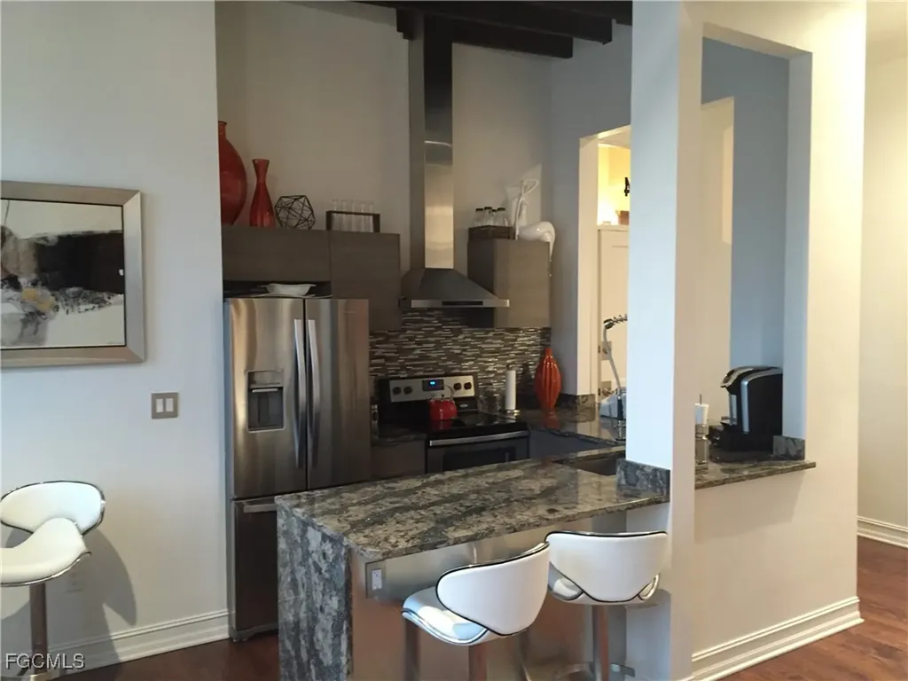 2278 1st Street Fort Myers FL 33901