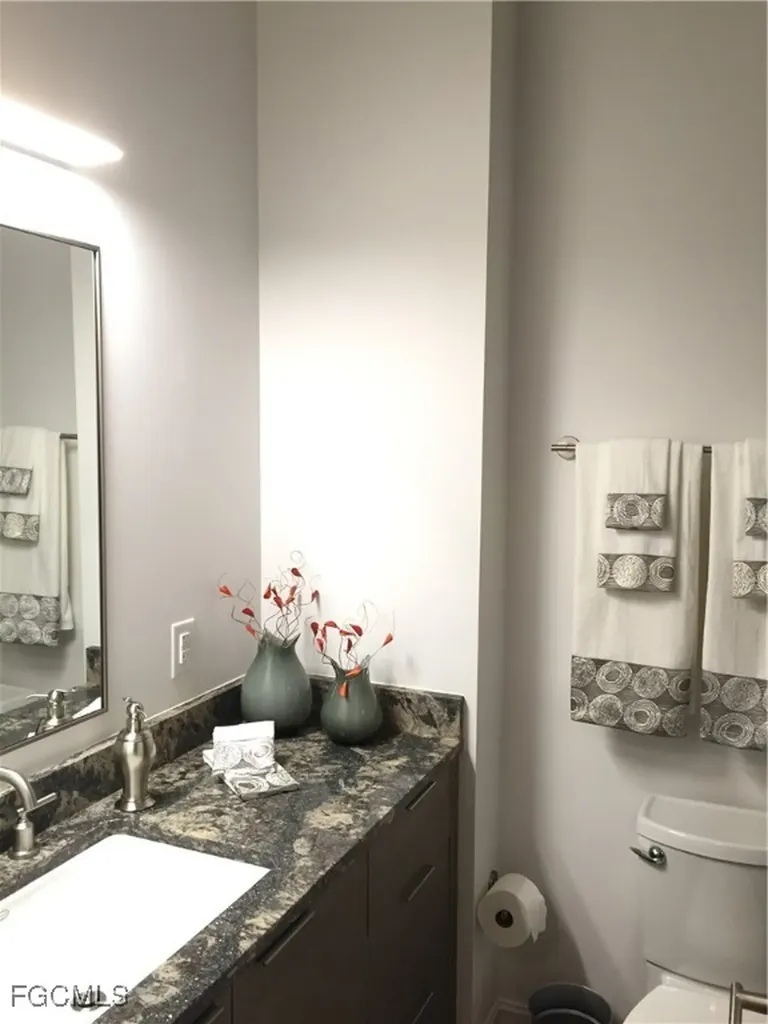 2278 1st Street Fort Myers FL 33901