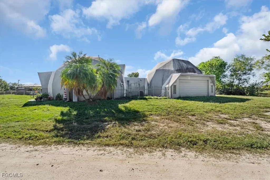15871 Huffmaster Road North Fort Myers FL 33917