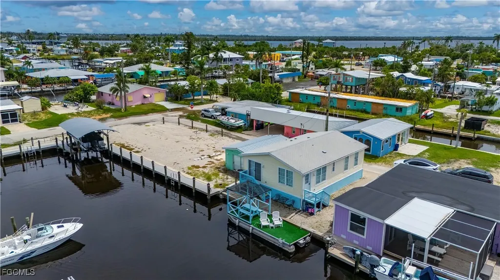 2634 Coco Plum Drive Matlacha FL 33993