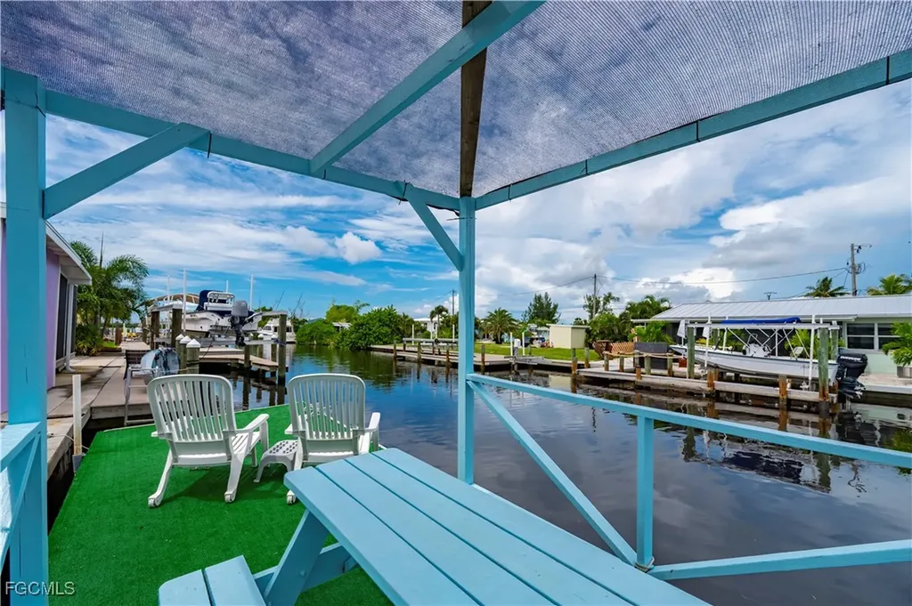 2634 Coco Plum Drive Matlacha FL 33993