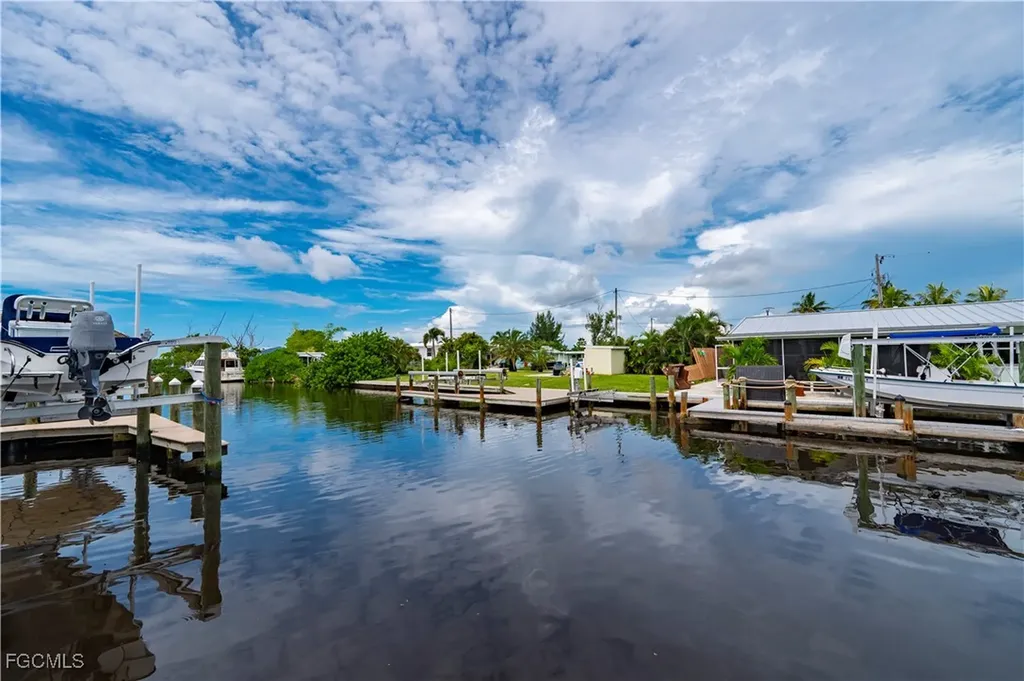 2634 Coco Plum Drive Matlacha FL 33993