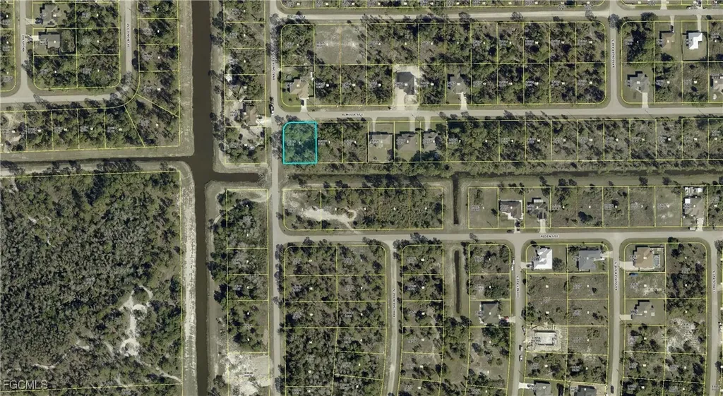 710 Almelia Street E Lehigh Acres FL 33974