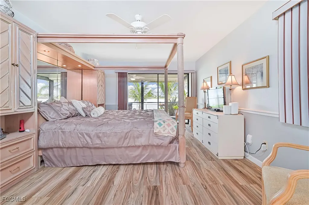 205 SE 8th Place Cape Coral FL 33990
