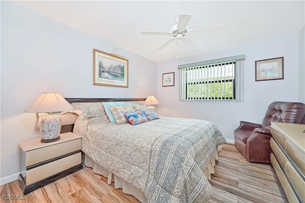 205 SE 8th Place Cape Coral FL 33990
