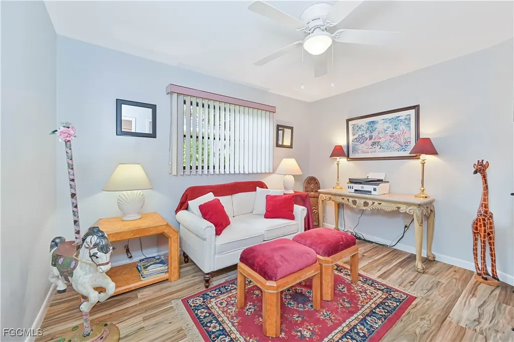205 SE 8th Place Cape Coral FL 33990
