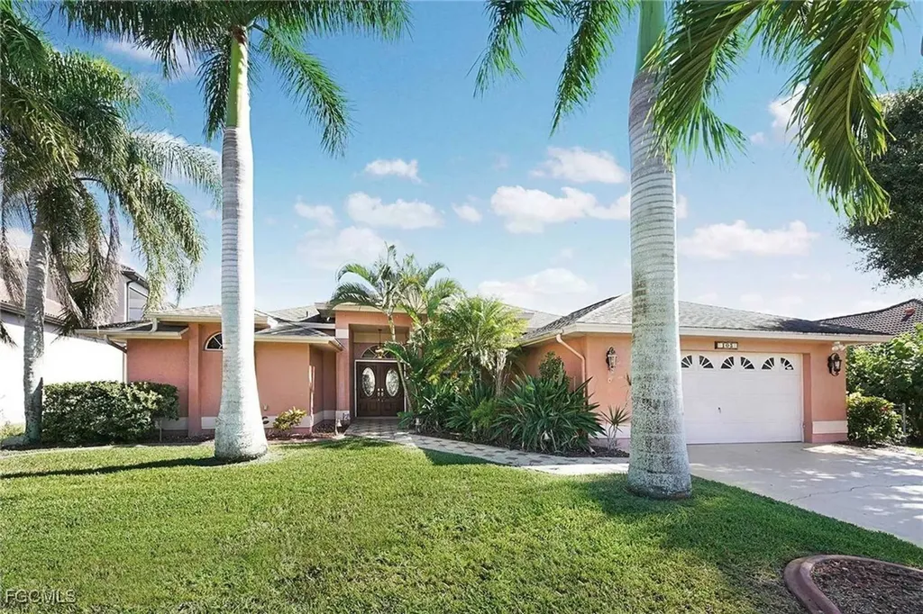 105 SW 39th Place Cape Coral FL 33991