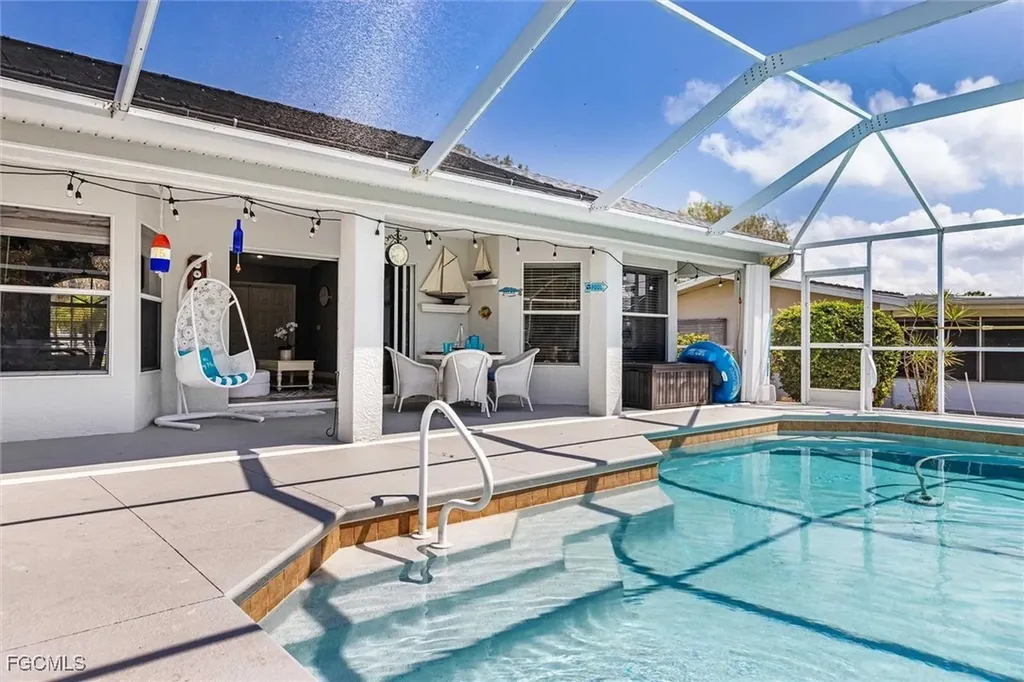 310 SE 47th Street Cape Coral FL 33904