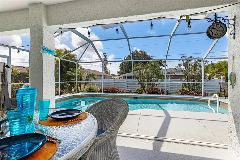 310 SE 47th Street Cape Coral FL 33904