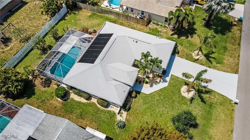 310 SE 47th Street Cape Coral FL 33904
