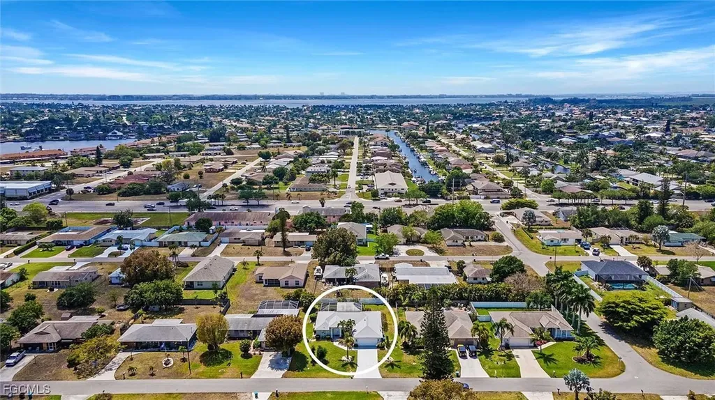310 SE 47th Street Cape Coral FL 33904