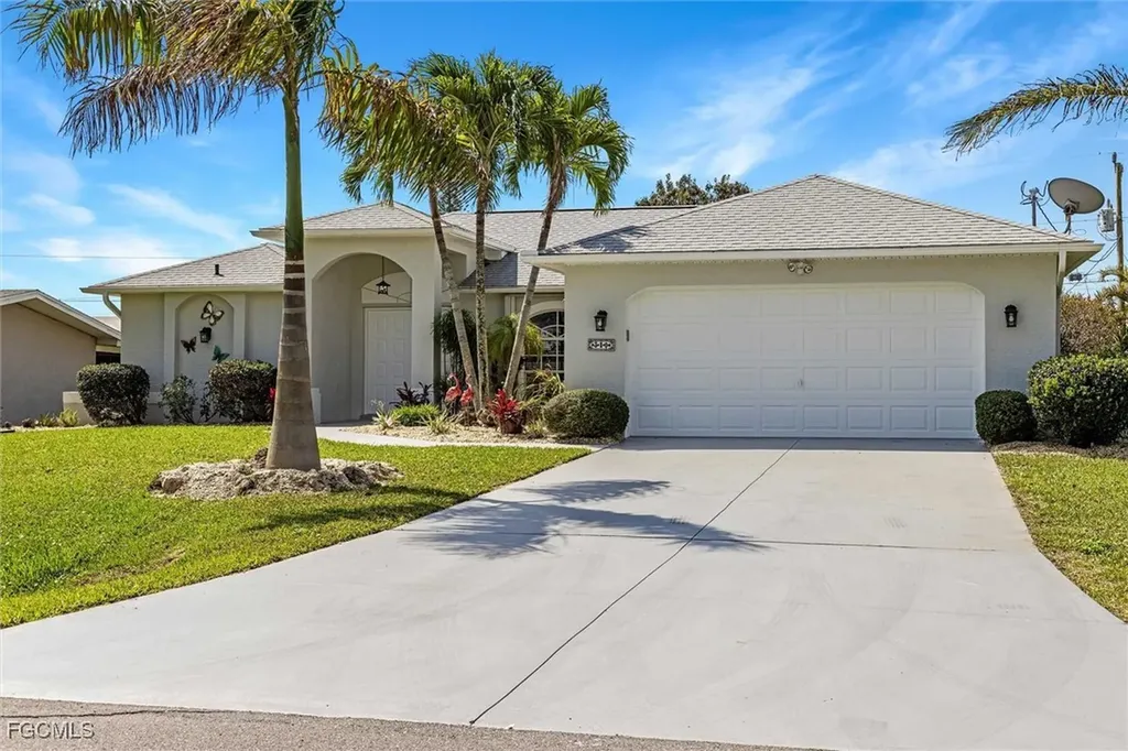 310 SE 47th Street Cape Coral FL 33904